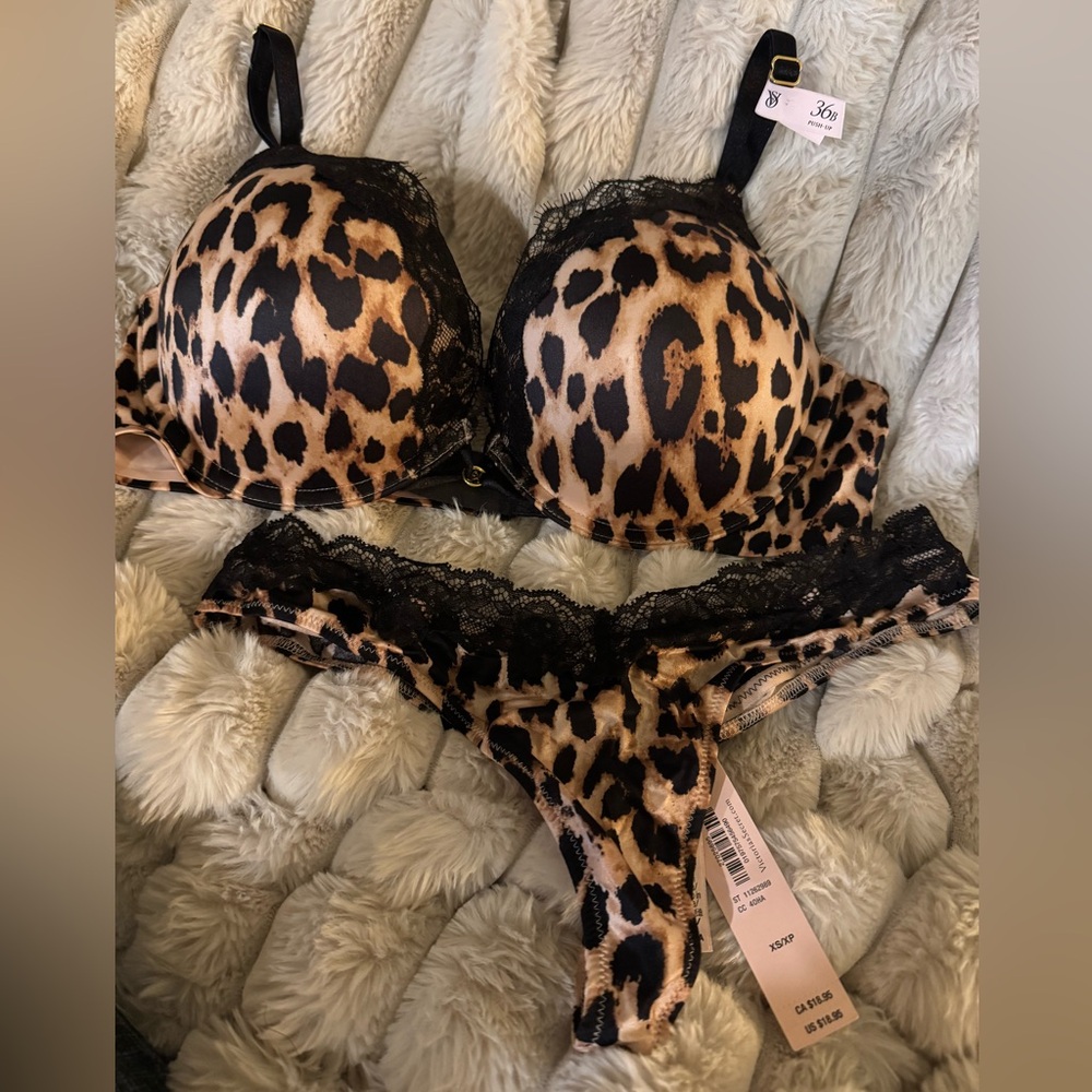 NWT Victoria's Secret Leopard and Black Lace Bra Set